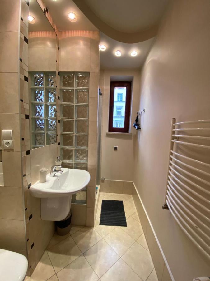 Klimatyczny Apartament Przy Rynku Breslavia Esterno foto