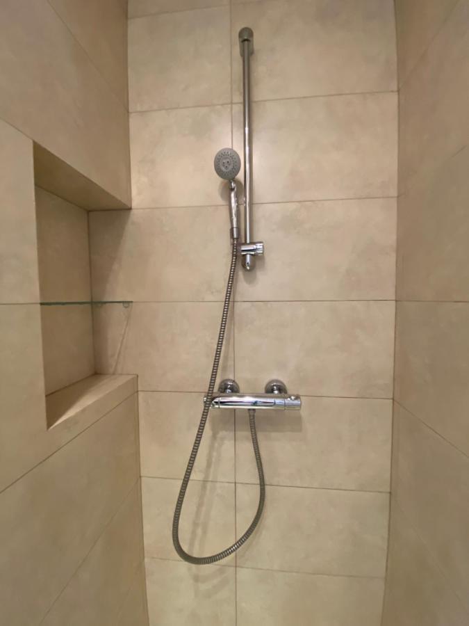 Klimatyczny Apartament Przy Rynku Breslavia Esterno foto