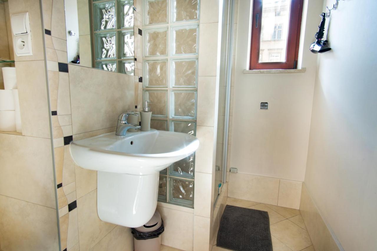 Klimatyczny Apartament Przy Rynku Breslavia Esterno foto