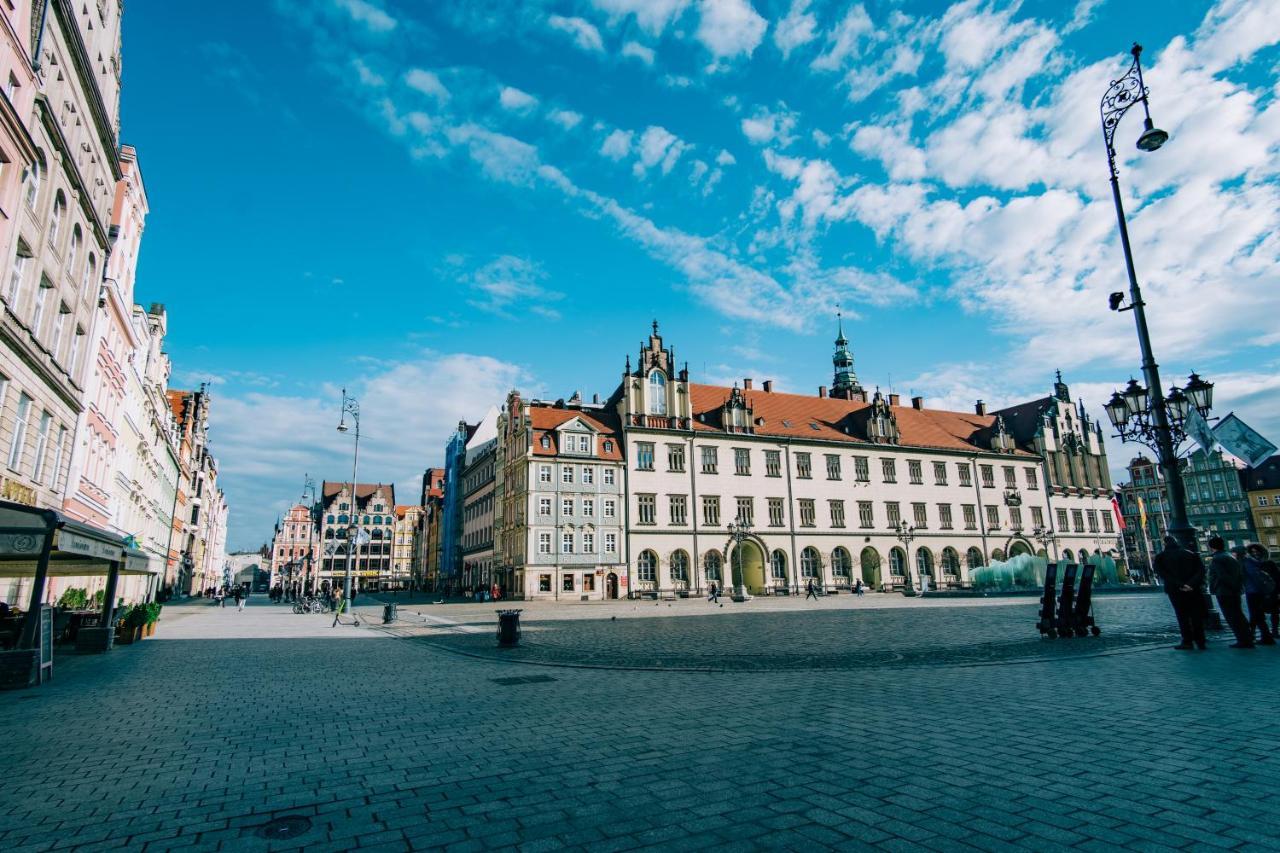 Klimatyczny Apartament Przy Rynku Breslavia Esterno foto