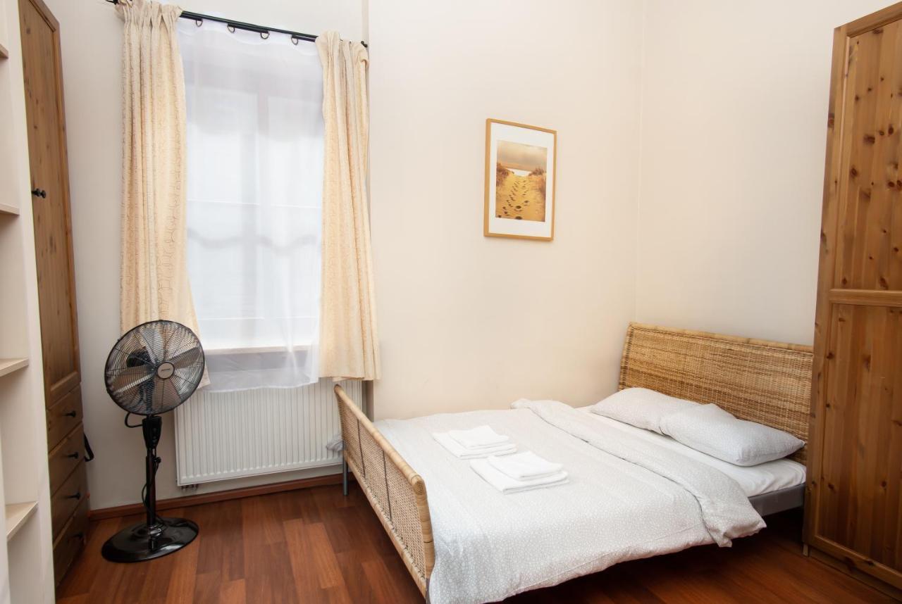 Klimatyczny Apartament Przy Rynku Breslavia Esterno foto